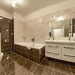 Apartament Gold *