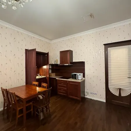 Apartment Gold *