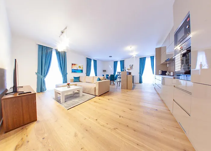 Gold Διαμέρισμα *